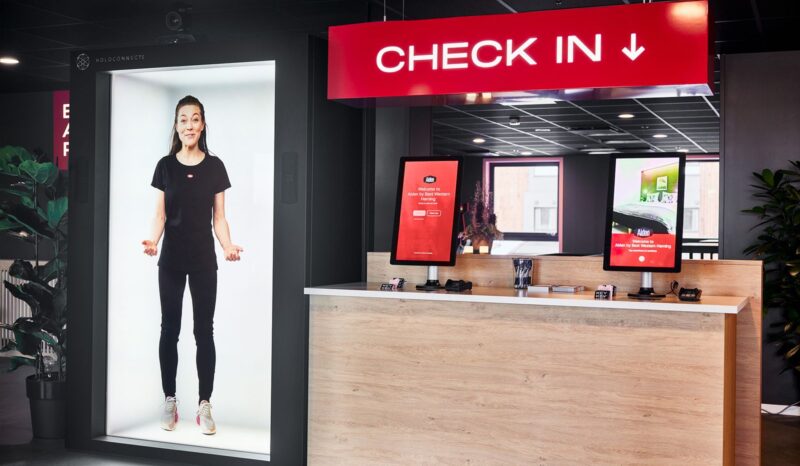 How a Retail Holobox Display Captures Customer Attention How a Retail Holobox Display Captures Customer Attention
